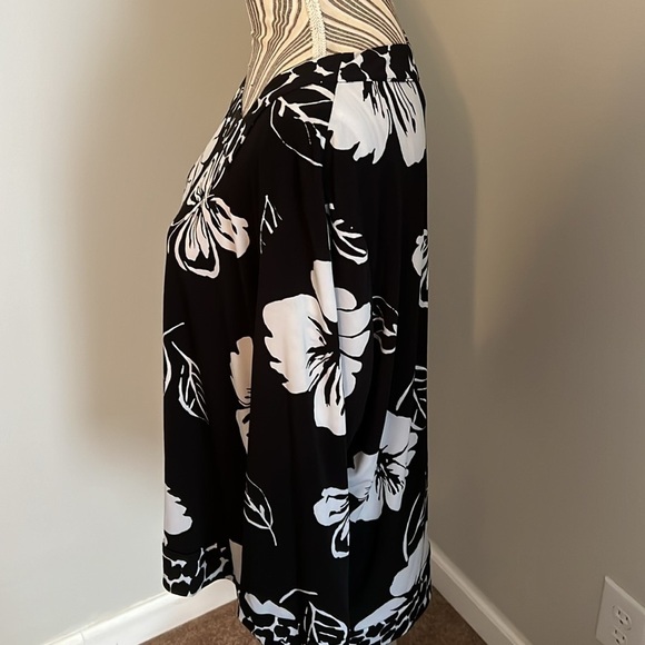 Alfred Dunner Floral Top Size Large - Picture 3 of 6